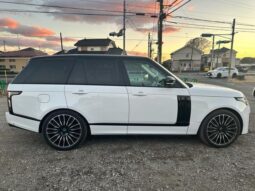 
										LAND ROVER RANGE ROVER 2019/8 full									