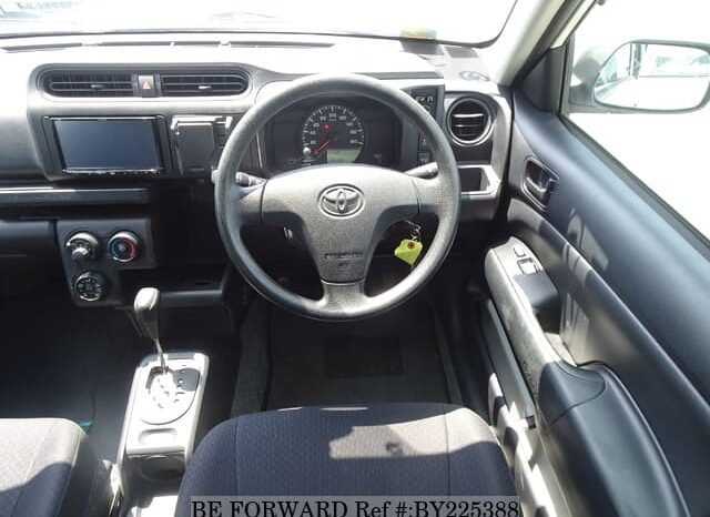 
								Toyota Probox 2020 full									