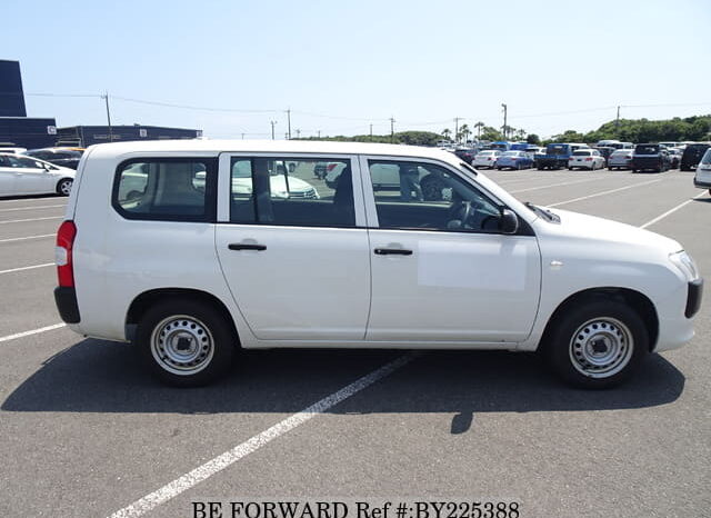 
								Toyota Probox 2020 full									