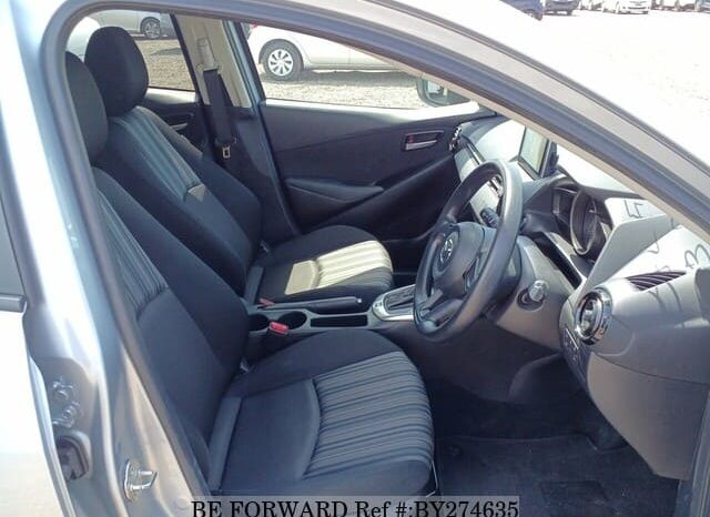 
								Mazda 2 2018 full									