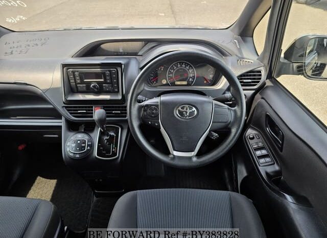 
								Toyota Voxy 2020 Model full									