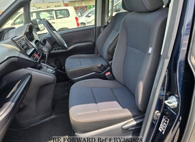 
								Toyota Voxy 2020 Model full									