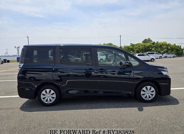 
								Toyota Voxy 2020 Model full									