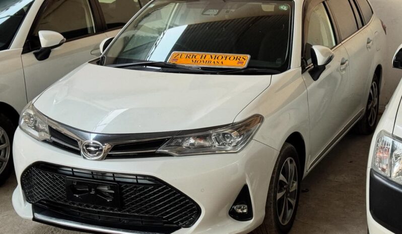 
								Toyota fielder 2018 premium grade full									