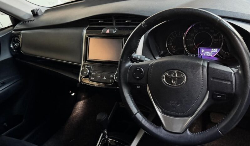 
								Toyota fielder 2018 premium grade full									