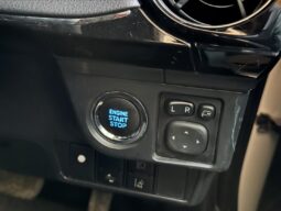 
										Toyota fielder 2018 premium grade full									