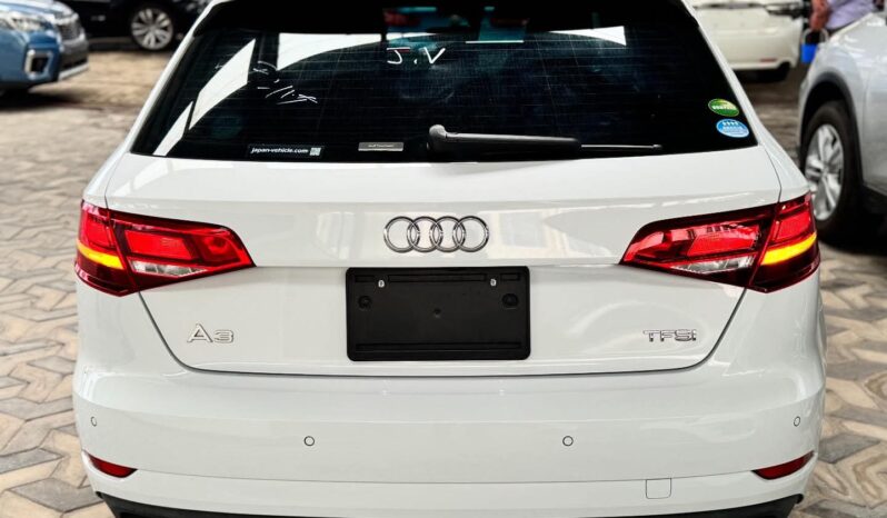 
								AUDI A3 2018 full									