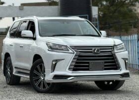 Lexus LX570 2018 model